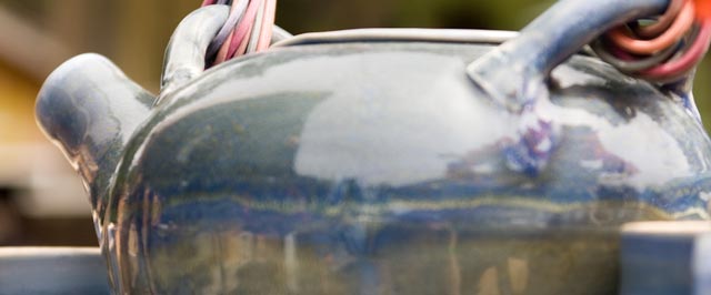 Pottery shelf in Cowichan Bay